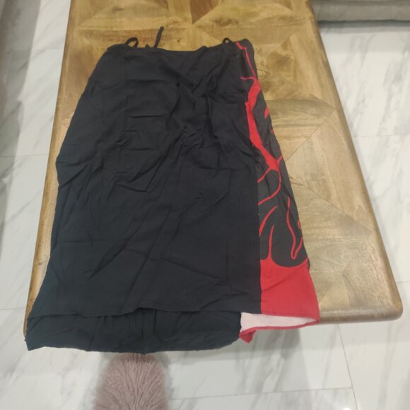 Dangerfield Grim Reaper skirt size 20 AU New (fits 16-18) - Picture 5 of 5